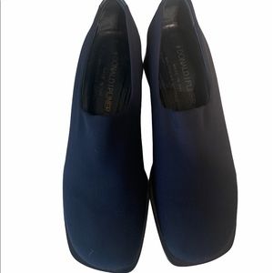 Donald J. Pliner Slip On Square Toe Navy Fabric Shoe Sz 6